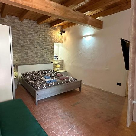 Appartamenti In Centro Storico A 15 Min Dal Lago D'Iseo - Free Wi-Fi - Ac Pallazzolo sullʼOglio Dış mekan fotoğraf